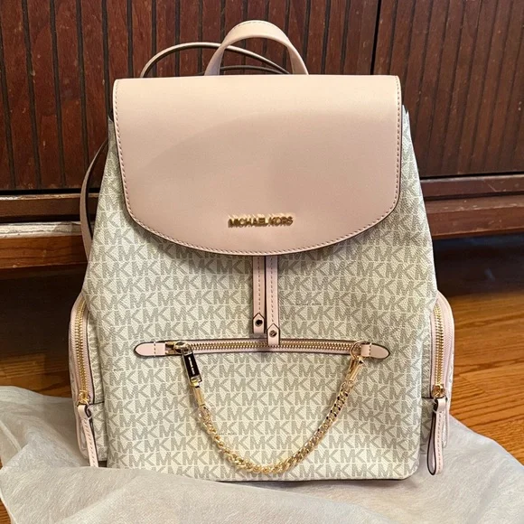 Michael Kors Blush and Cream Jet Set Logo Backpack NWT - Picture 1 of 4